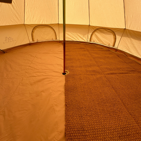 Halvmåne gulvtæppe til glamping telt